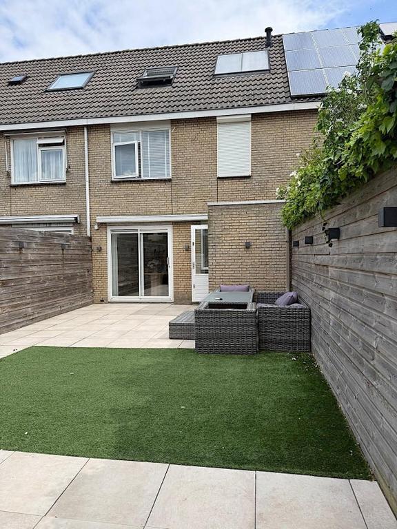 Ruime gezinswoning met tuin in De Aker - Afbeelding 19
