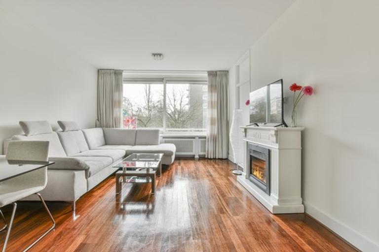 Gemeubileerd 4-kamer appartement van 92 m2 naast Stadshart - Afbeelding 2