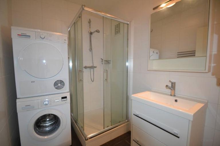 Gemeubileerd 3-slaapkamerappartement met parking - Afbeelding 7
