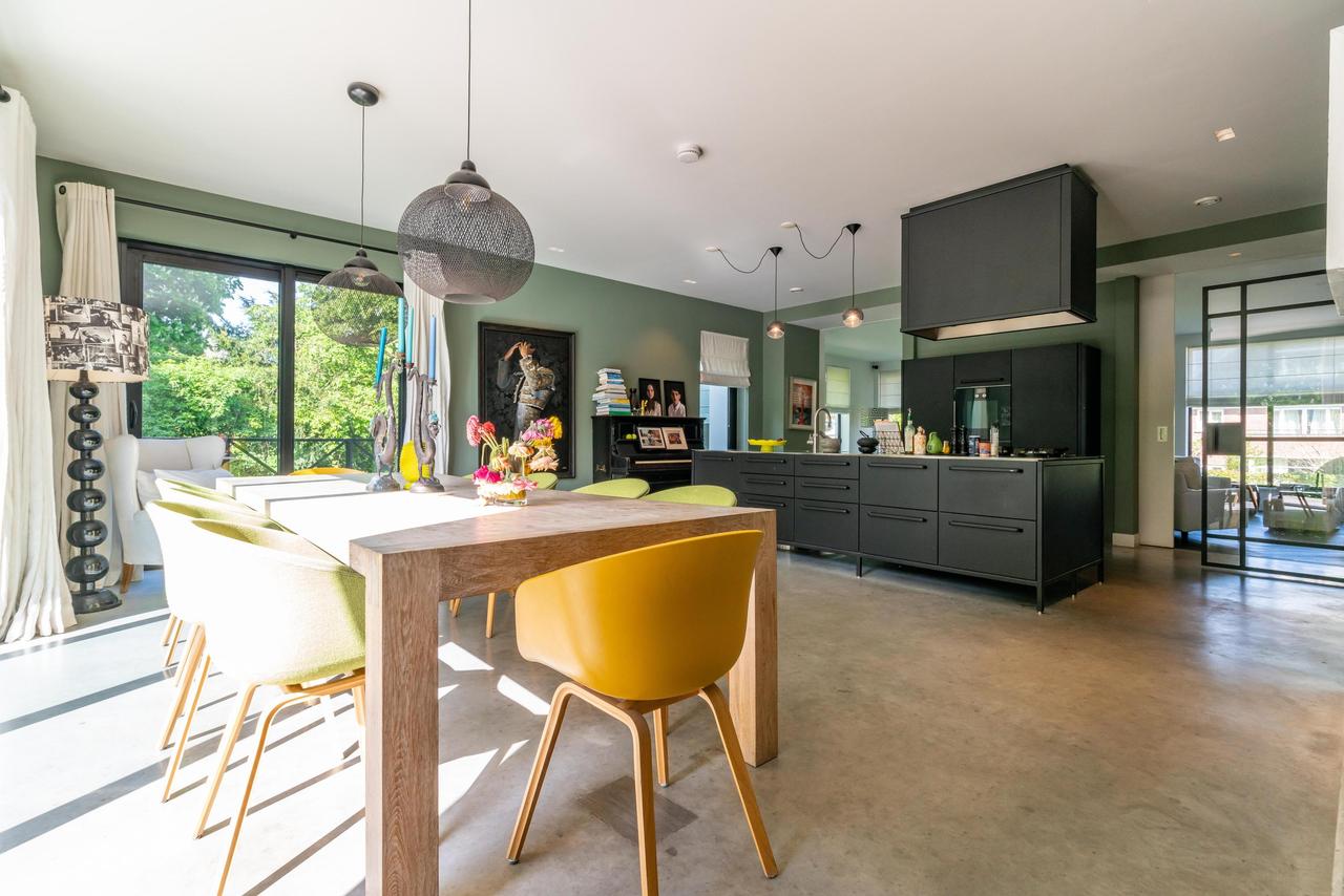 Groot appartement (256m2) aan de Bloemcamplaan - Afbeelding 9