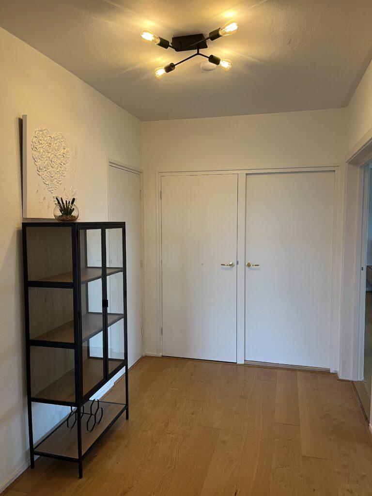 3-kamer appartement met balkon in Elsrijk - Afbeelding 2