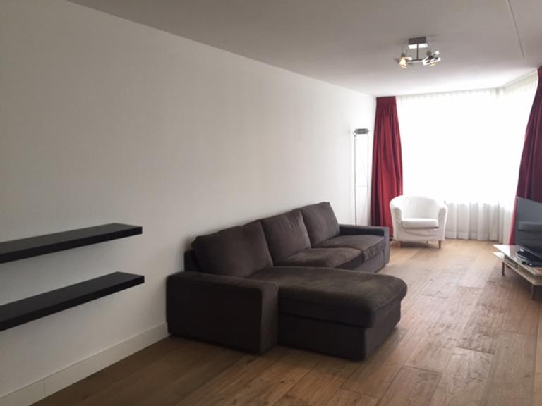 Gemeubileerd 3-kamerappartement met balkon - Afbeelding 3