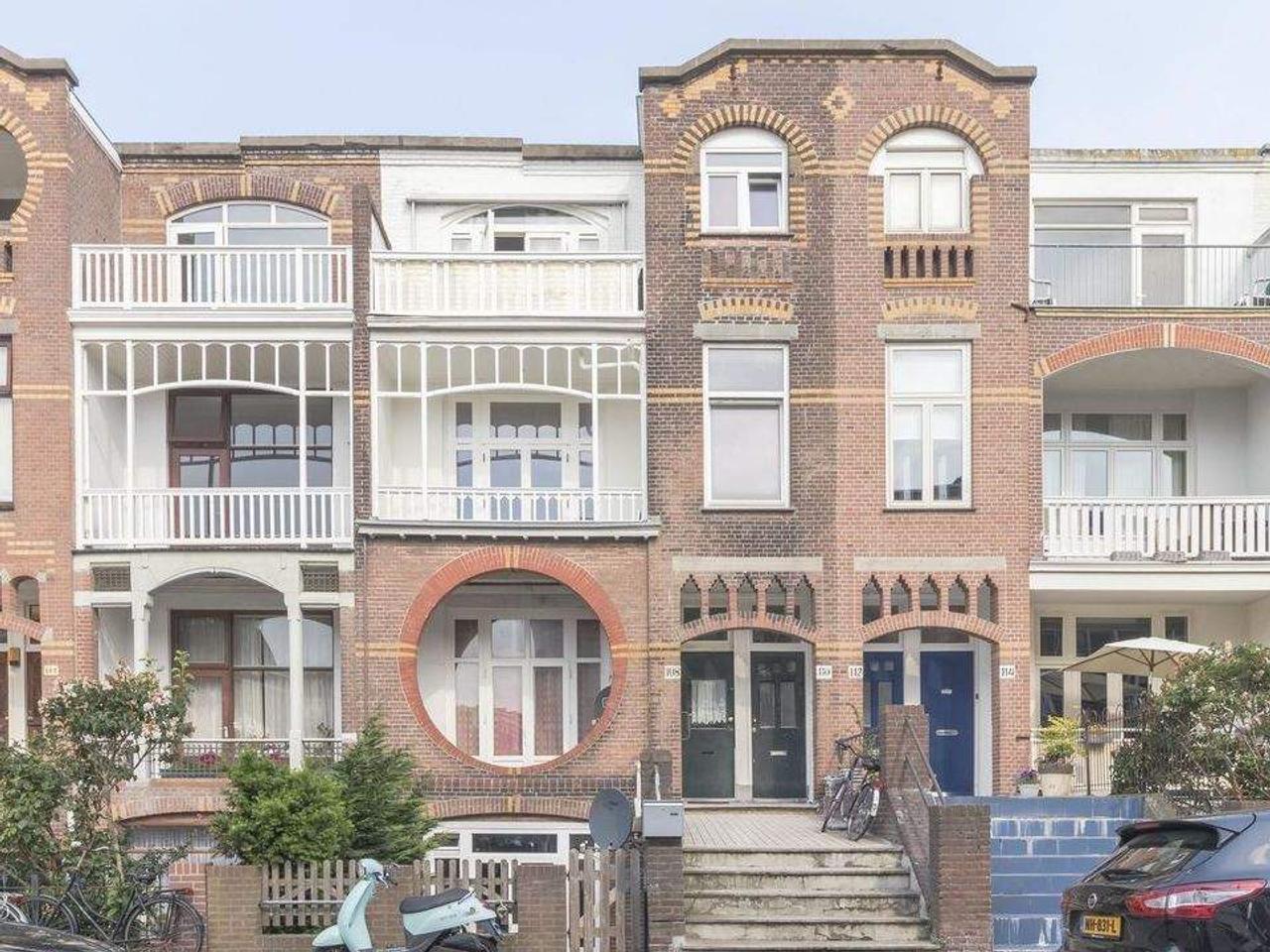 Appartement met 2 balkons in Scheveningen - Afbeelding 1