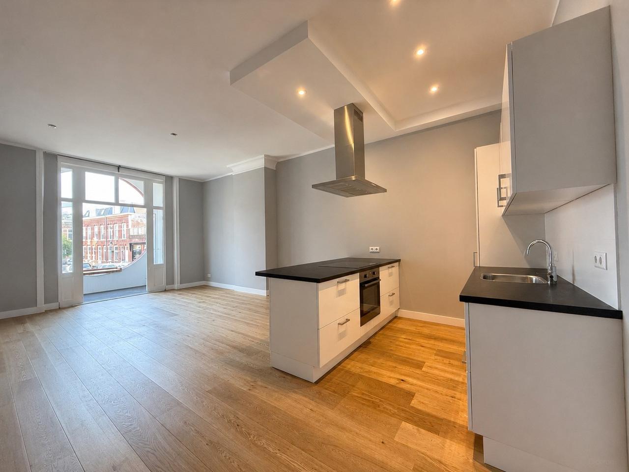 Appartement met 2 balkons in Scheveningen - Afbeelding 3