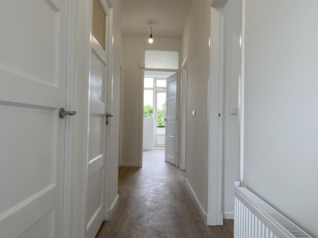 100 m² dubbelbovenhuis aan het water - Afbeelding 7