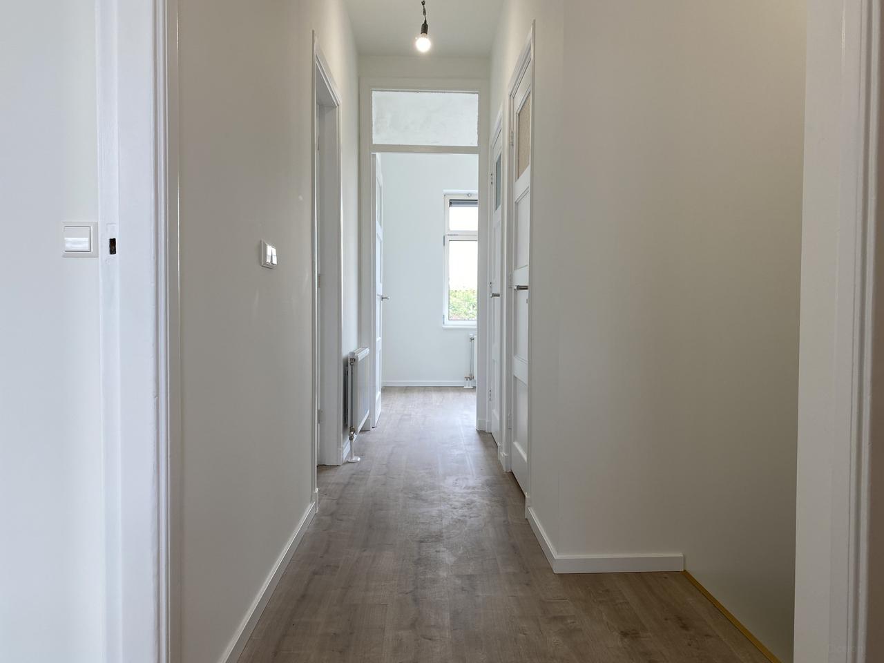 100 m² dubbelbovenhuis aan het water - Afbeelding 12
