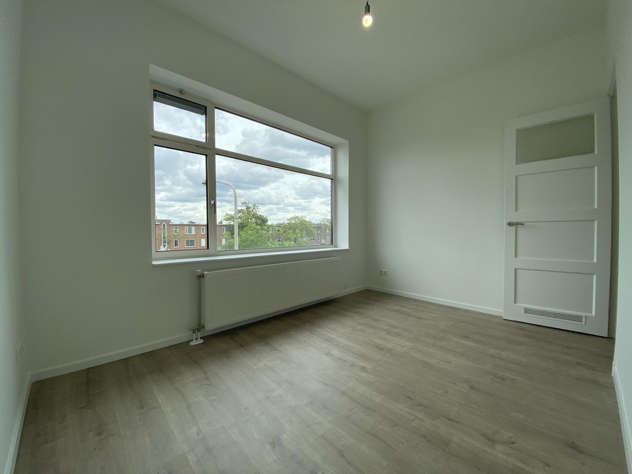 100 m² dubbelbovenhuis aan het water - Afbeelding 17