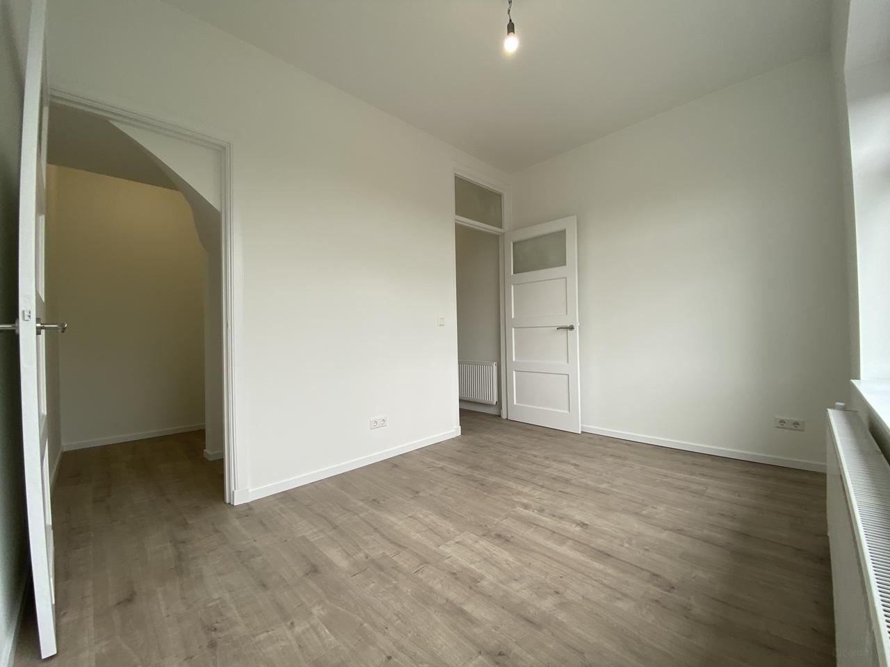100 m² dubbelbovenhuis aan het water - Afbeelding 18