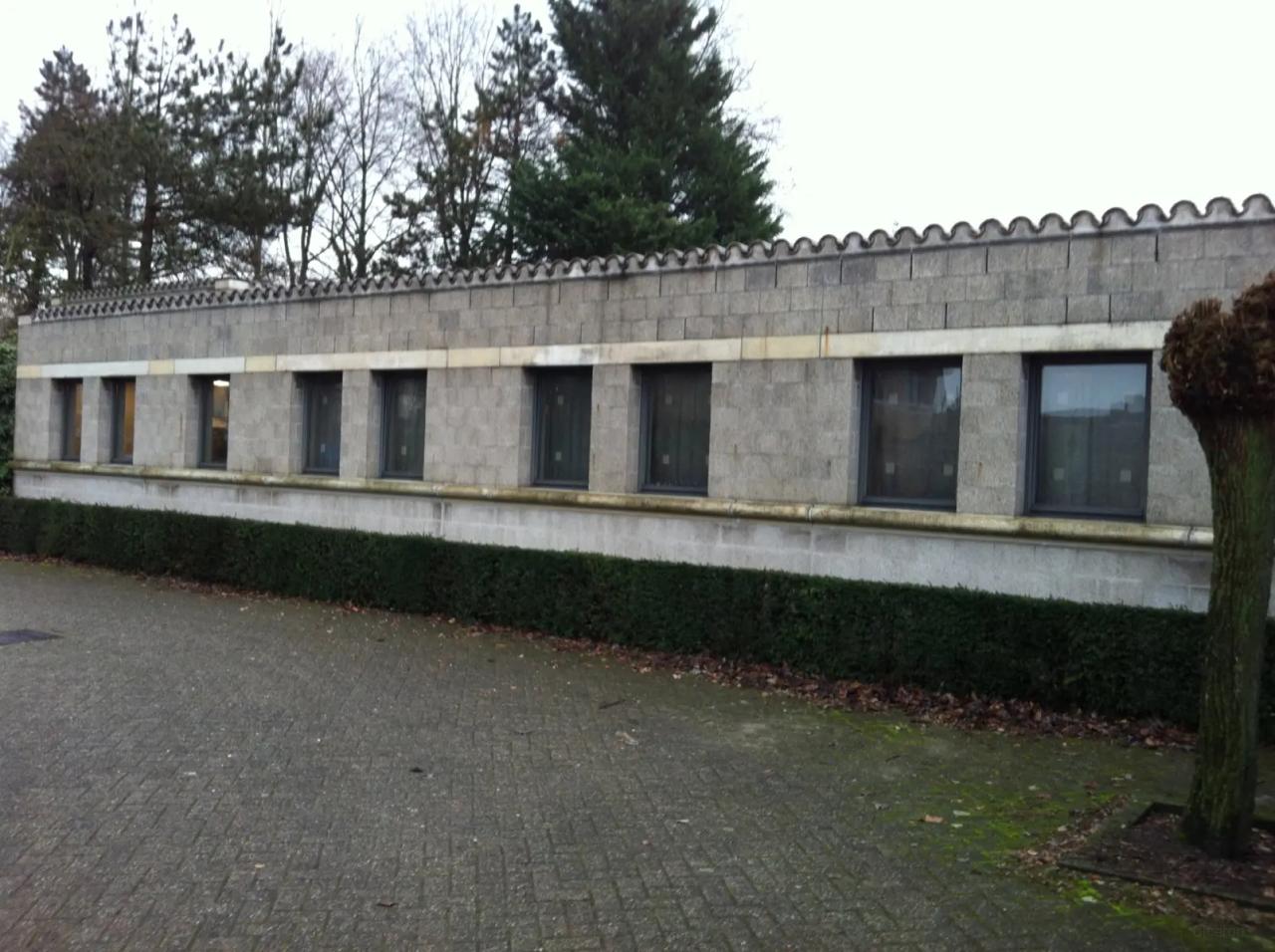 Monumentaal woonhuis met carport - Afbeelding 2