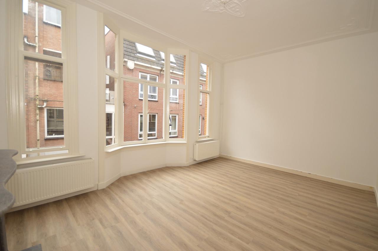 3-slaapkamer bovenwoning in centrum - Afbeelding 2