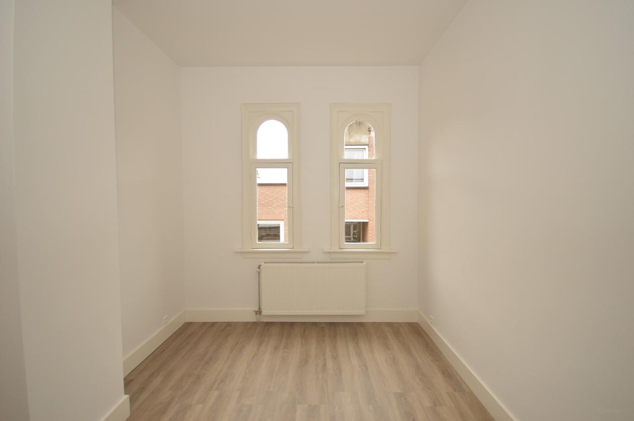 3-slaapkamer bovenwoning in centrum - Afbeelding 13