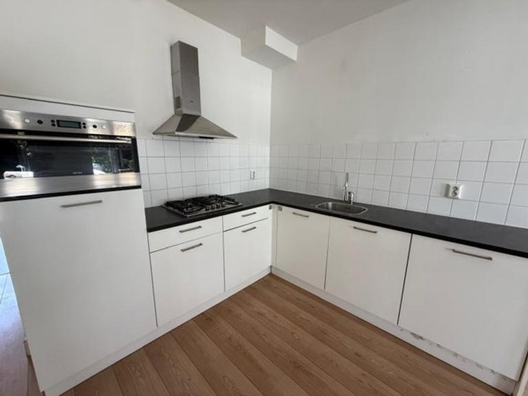 2-slaapkamerappartement met tuin in West - Afbeelding 3