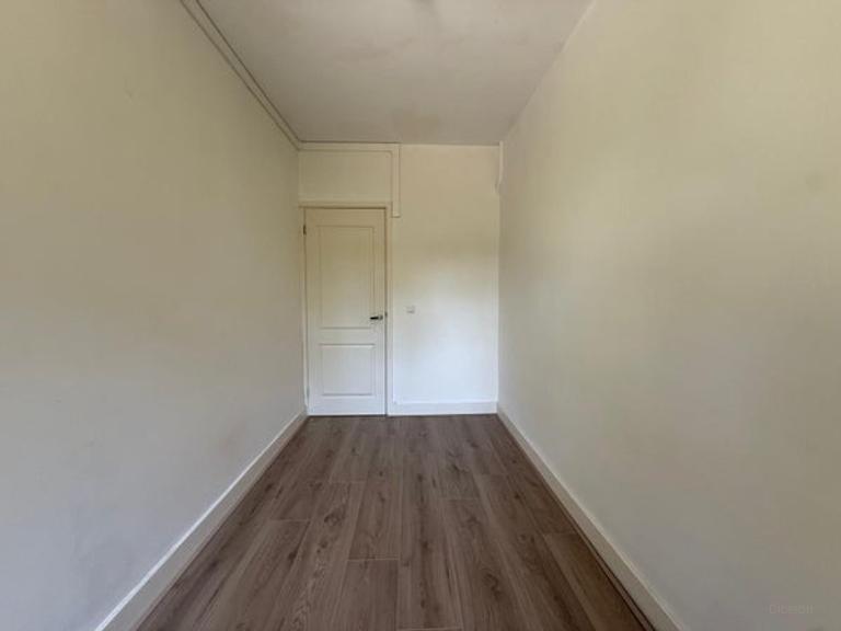 2-slaapkamerappartement met tuin in West - Afbeelding 6