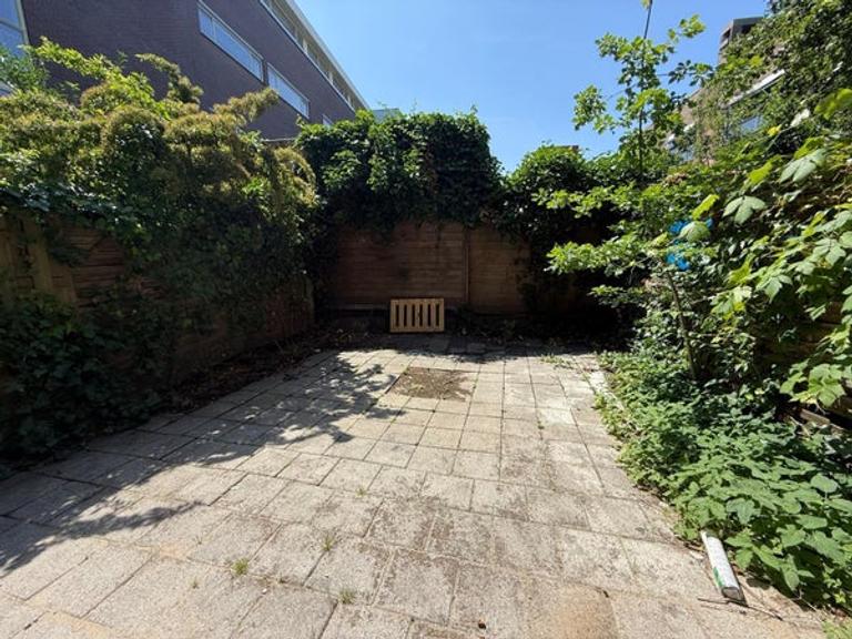 2-slaapkamerappartement met tuin in West - Afbeelding 11
