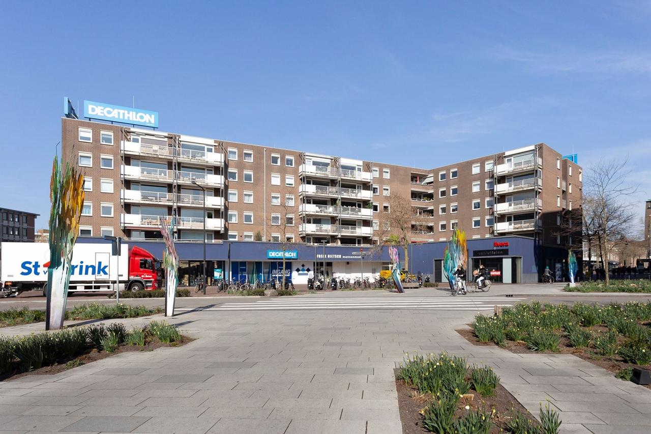 Gemeubileerd 3-kamerappartement centrum - Afbeelding 1