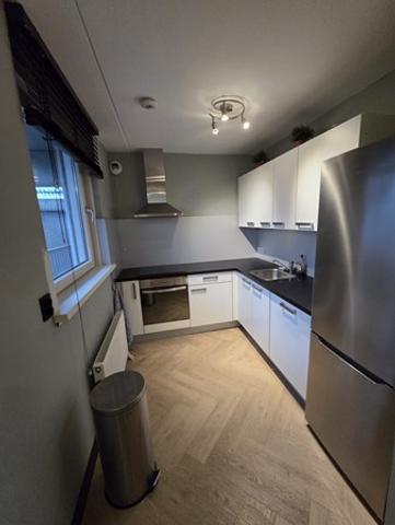 Gemeubileerd 3-kamerappartement centrum - Afbeelding 7