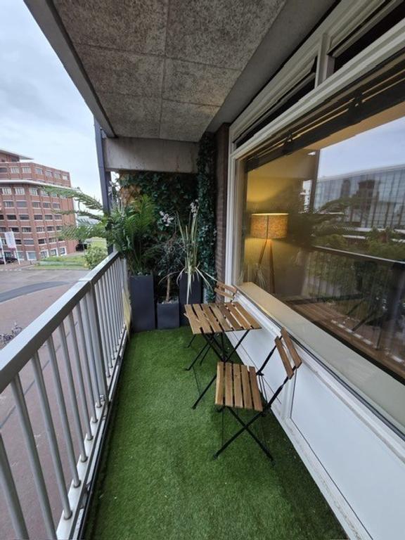 Gemeubileerd 3-kamerappartement centrum - Afbeelding 13