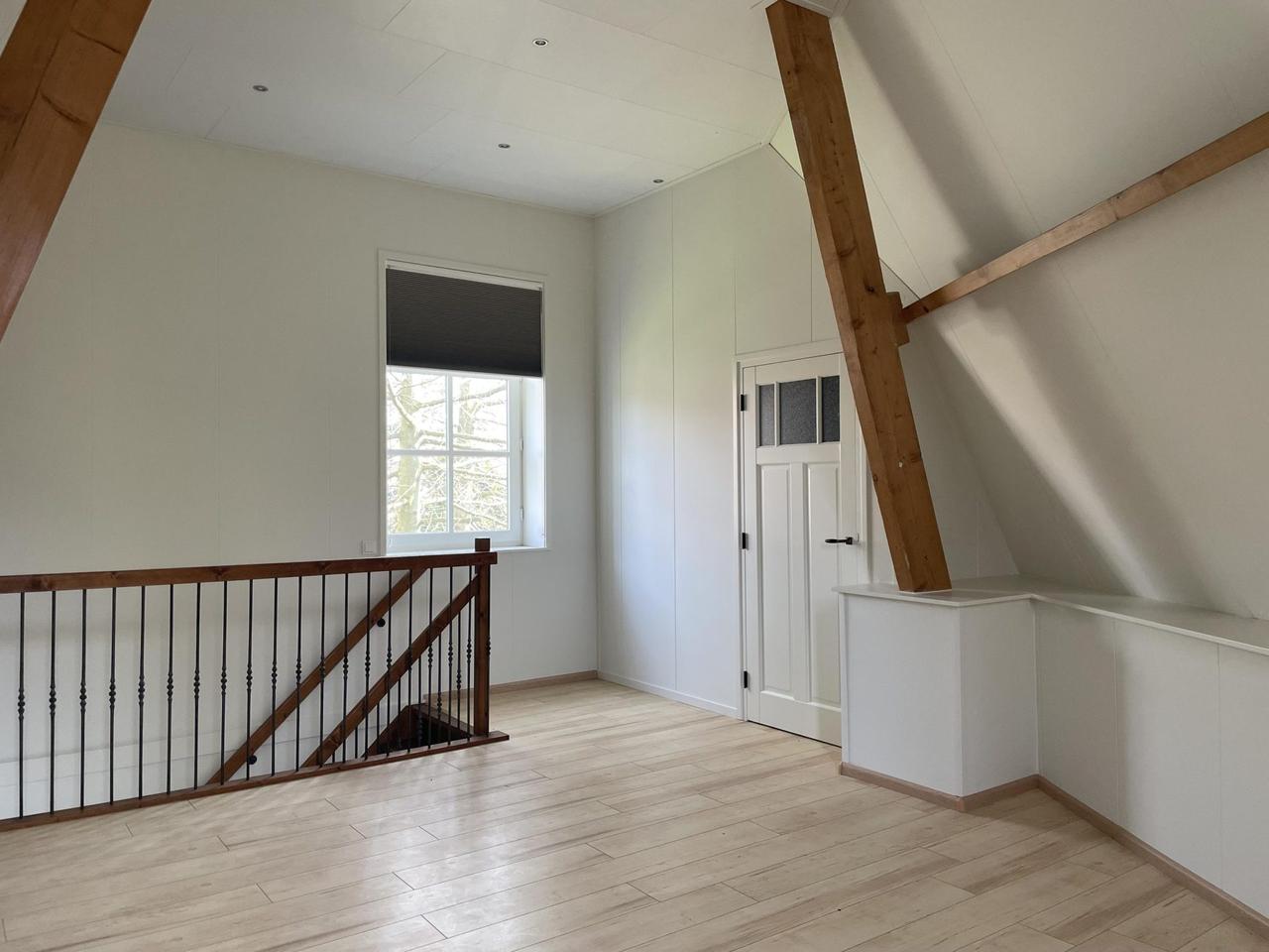 Living in a former chapel - Image 11