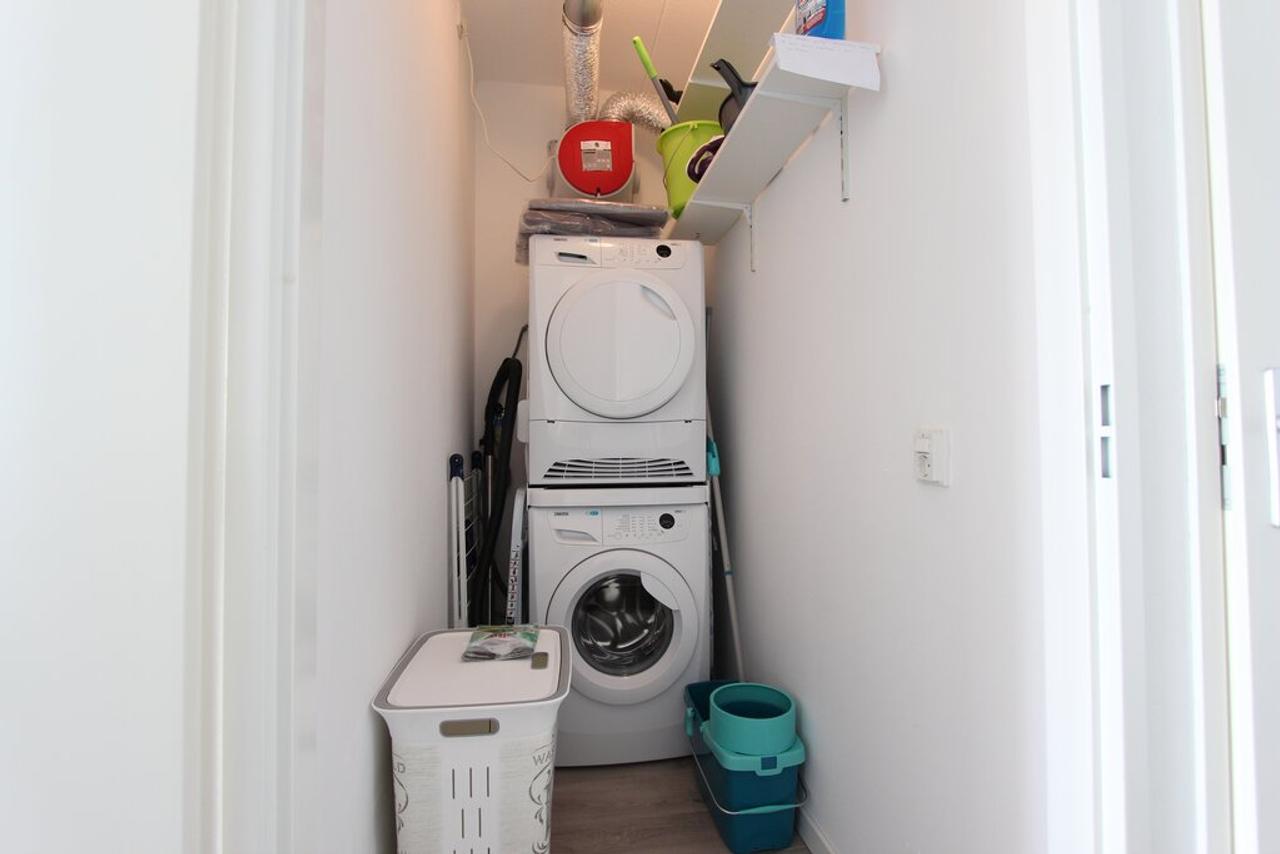 Furnished 3-room apartment with balcony - Image 15