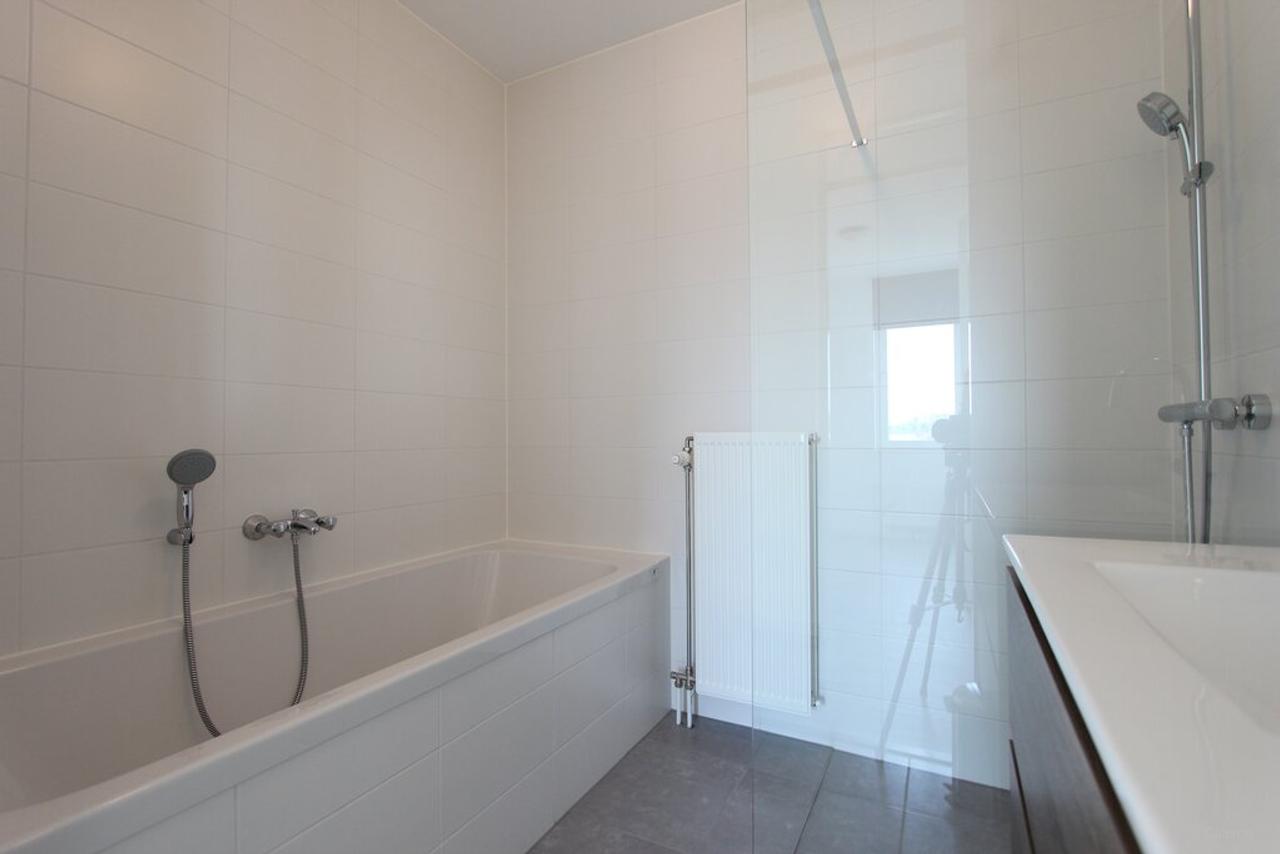 Furnished 3-room apartment with balcony - Image 17