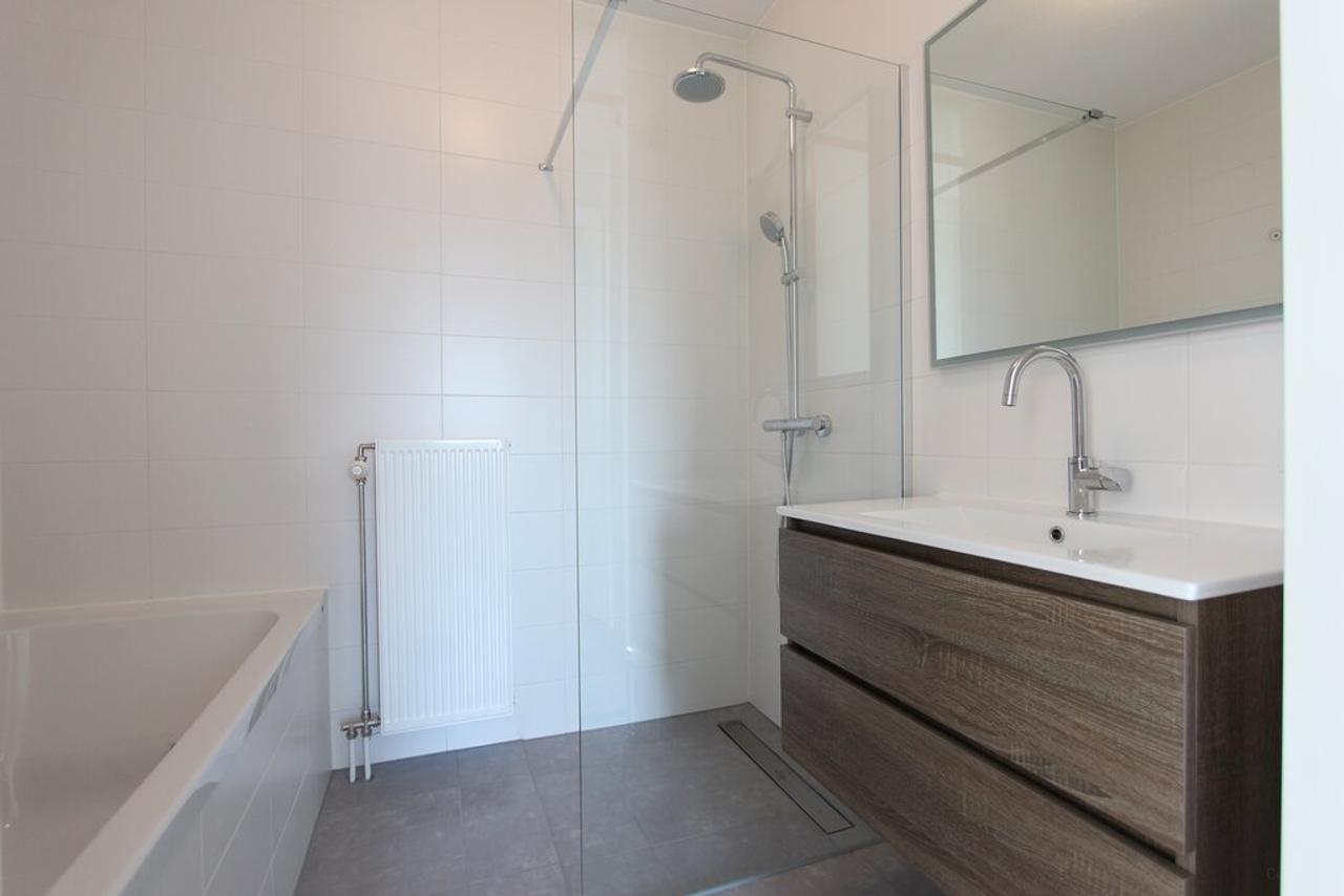 Furnished 3-room apartment with balcony - Image 18