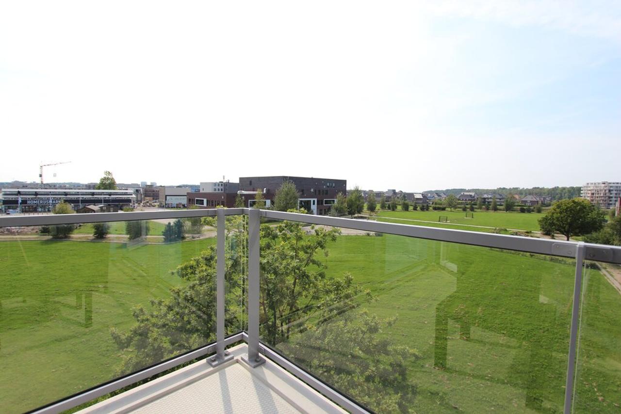 Furnished 3-room apartment with balcony - Image 19