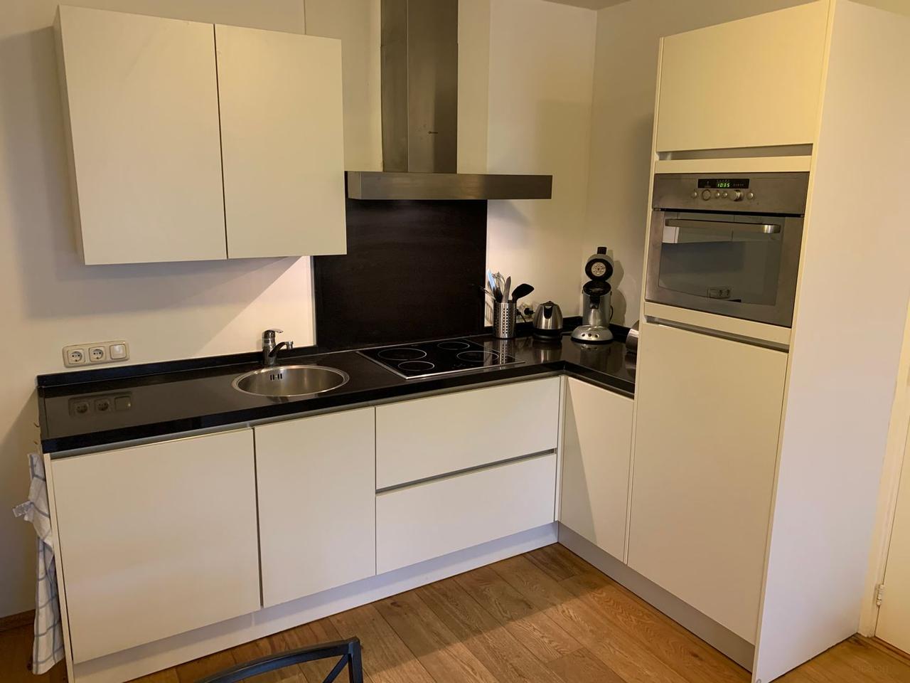 Gemeubileerd 2-slaapkamerappartement - Afbeelding 8