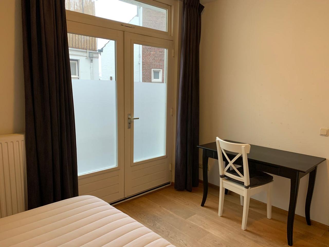 Gemeubileerd 2-slaapkamerappartement - Afbeelding 10