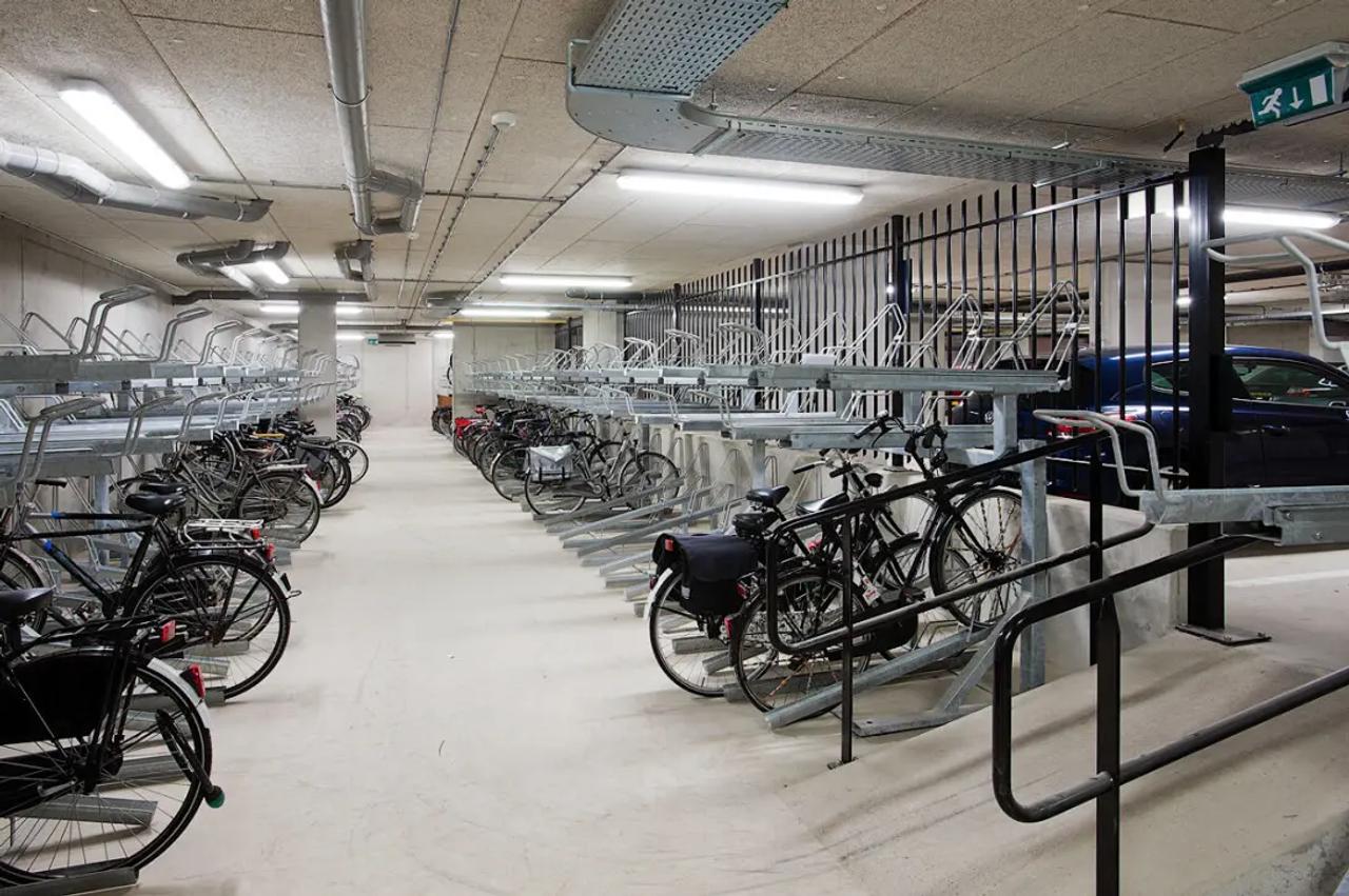 91 m² appartement aan het water in Oost - Afbeelding 2