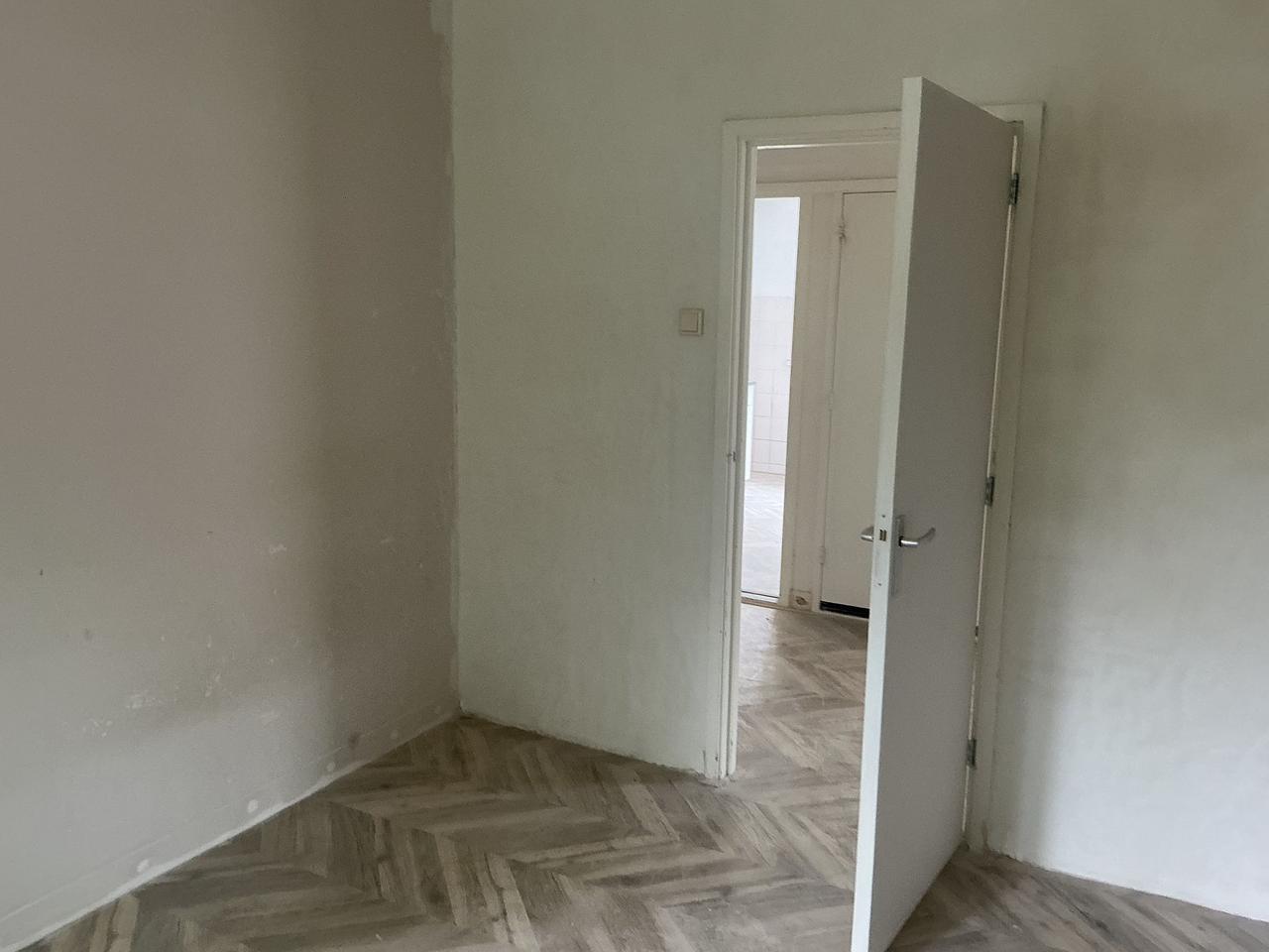 80 m² met balkon in Buitenveldert - Afbeelding 7