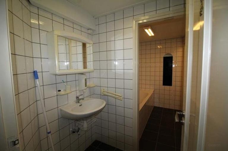 Gemeubileerde kamer van 25 m² - Afbeelding 4