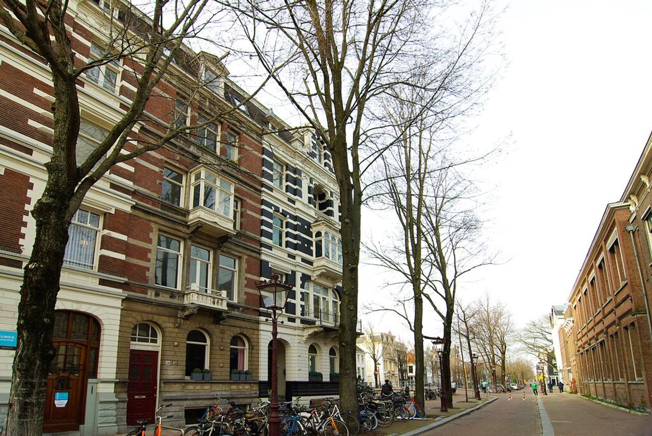 2-slaapkamerappartement aan de gracht - Afbeelding 2