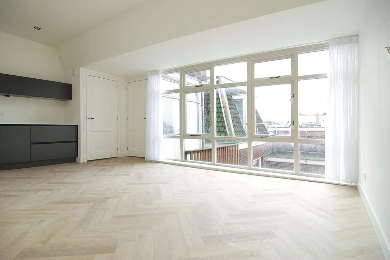 2-slaapkamerappartement aan de gracht - Afbeelding 3