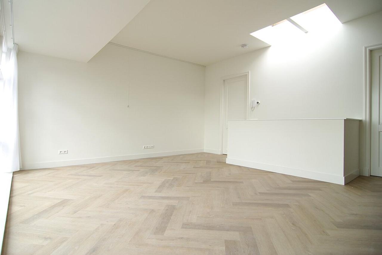 2-slaapkamerappartement aan de gracht - Afbeelding 4