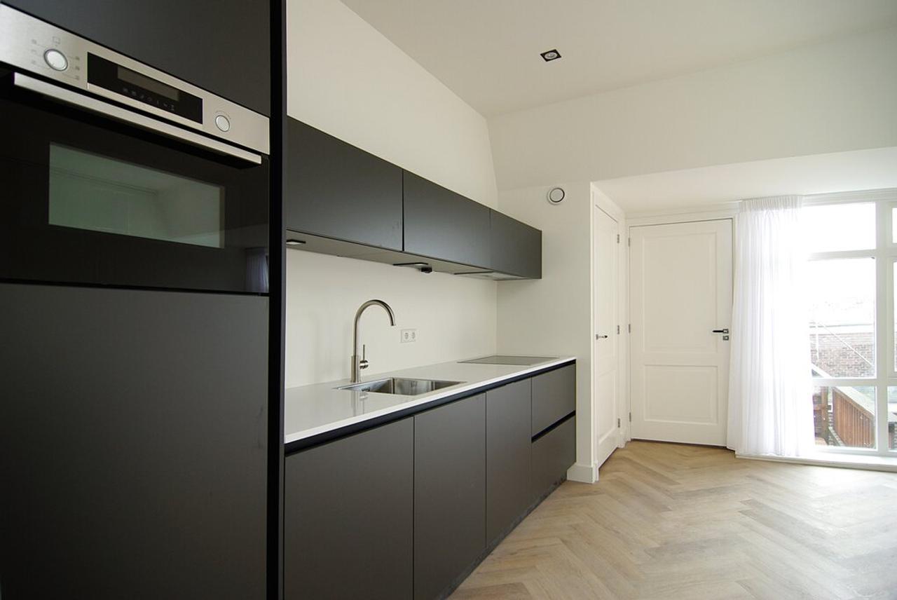 2-slaapkamerappartement aan de gracht - Afbeelding 7
