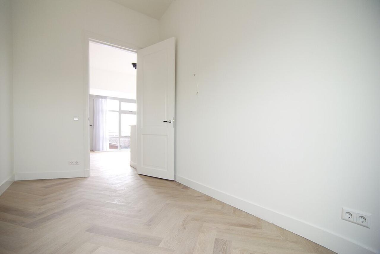 2-slaapkamerappartement aan de gracht - Afbeelding 11