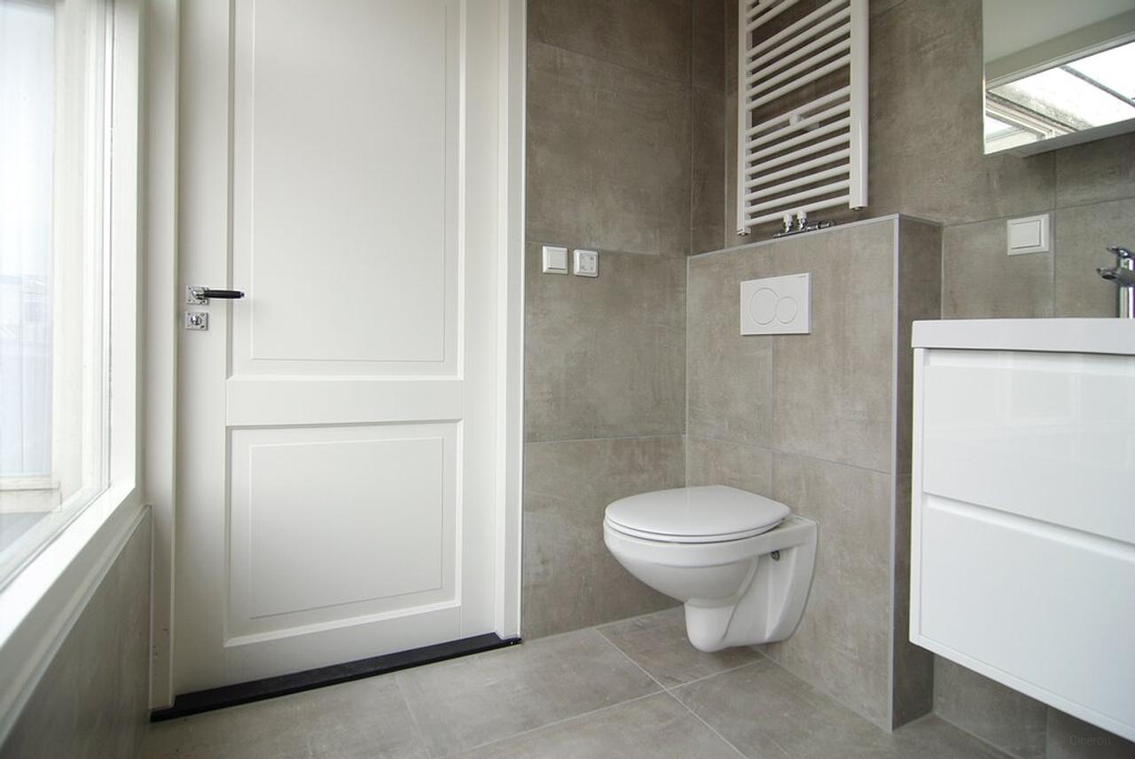2-slaapkamerappartement aan de gracht - Afbeelding 15
