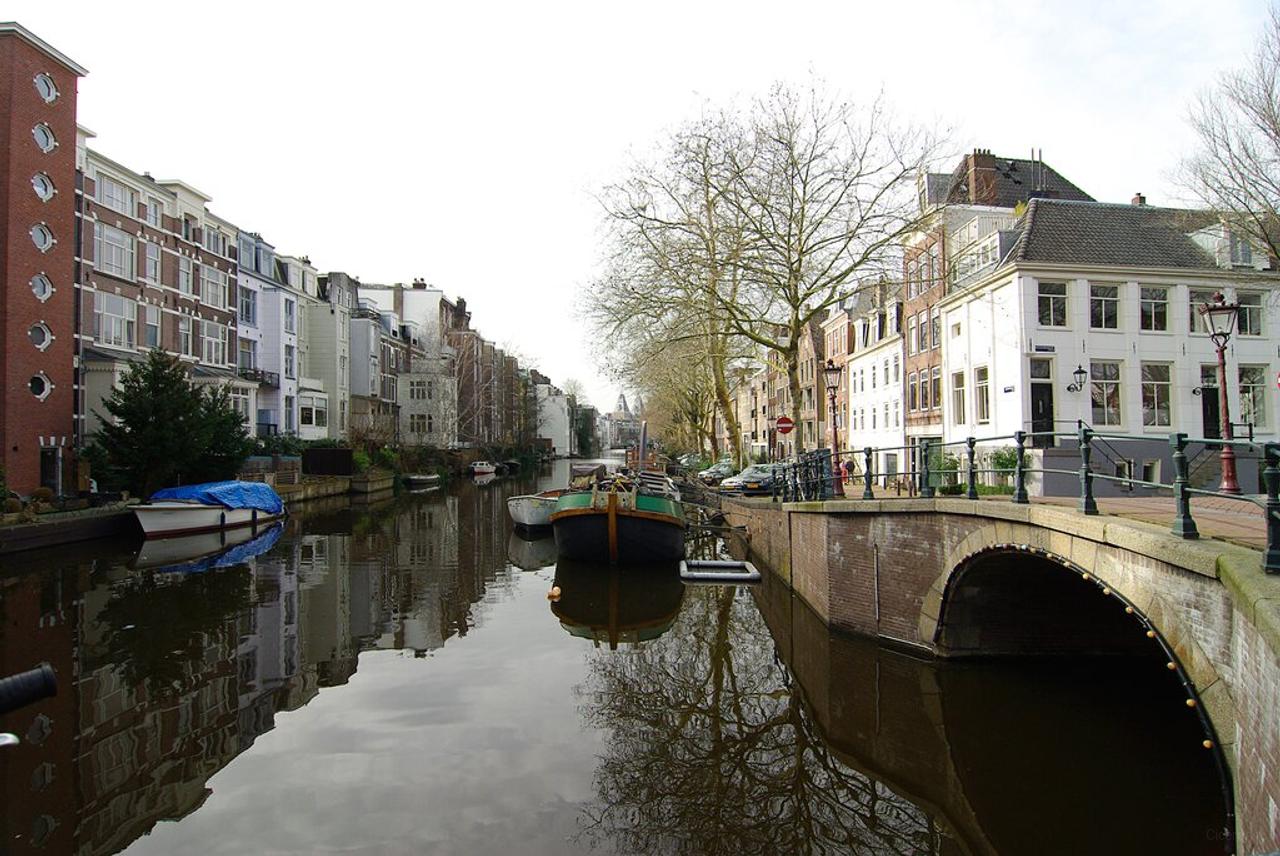2-slaapkamerappartement aan de gracht - Afbeelding 24