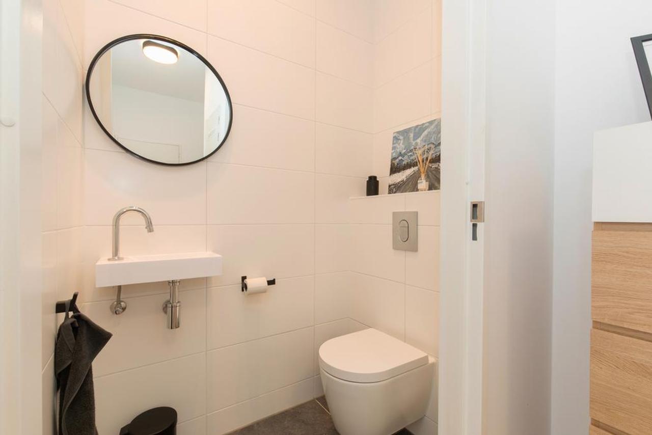Gemeubileerd appartement met terras - Afbeelding 15