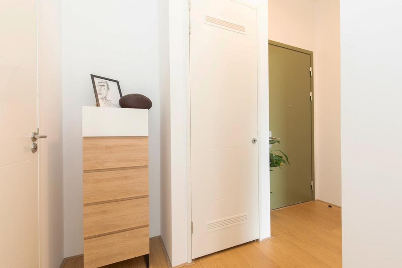 Gemeubileerd appartement met terras - Afbeelding 17