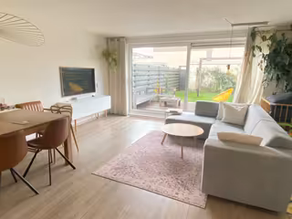 Furnished 5-bedroom family home