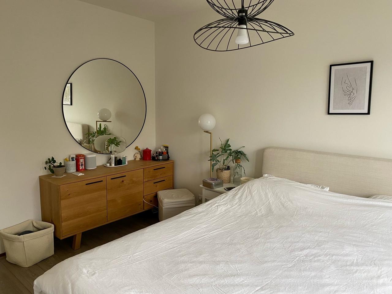 Furnished 5-bedroom family home - Image 7