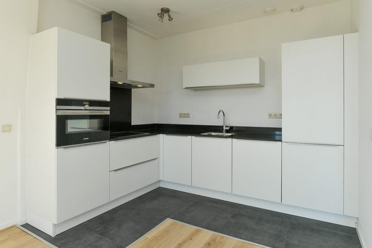 3-kamer appartement met zonnig balkon - Afbeelding 8