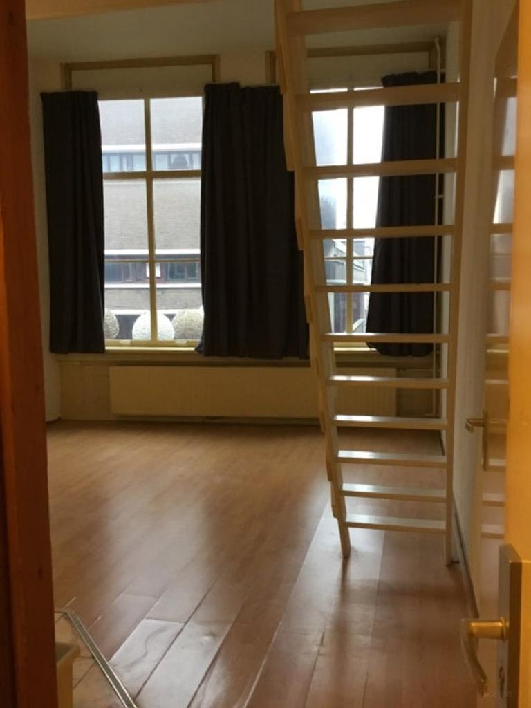 Studio met slaapvide in centrum Leiden - Afbeelding 2