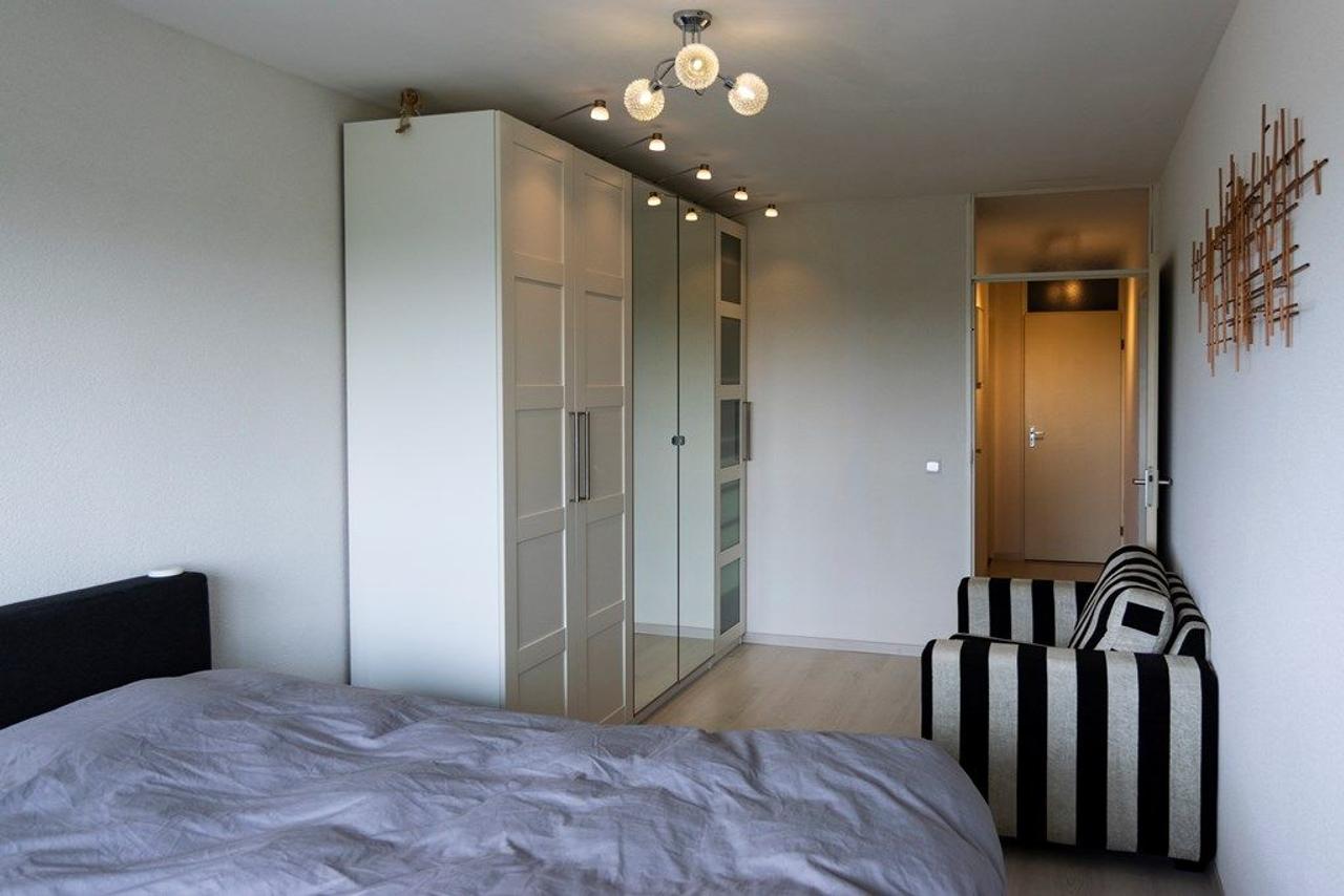 Licht 2-kamer appartement met balkon in Amstelveen - Afbeelding 9