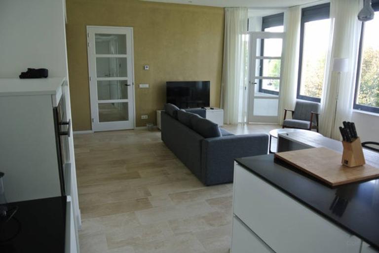 Gemeubileerd appartement met vloerverwarming - Afbeelding 8