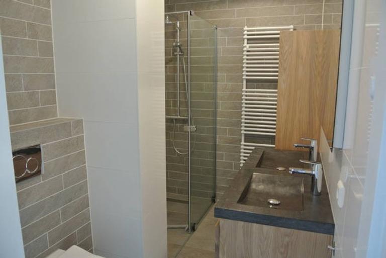 Gemeubileerd appartement met vloerverwarming - Afbeelding 18