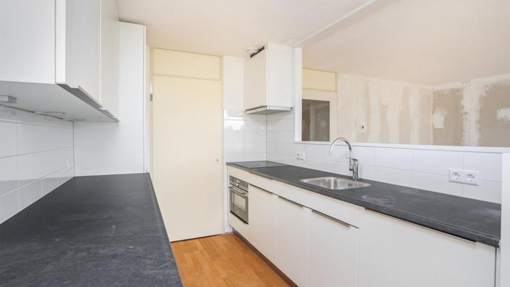 3-kamerappartement met balkon in Velserbroek - Afbeelding 2