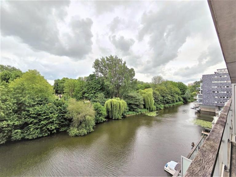 92 m2 wonen met zonnig balkon in Osdorp - Afbeelding 9