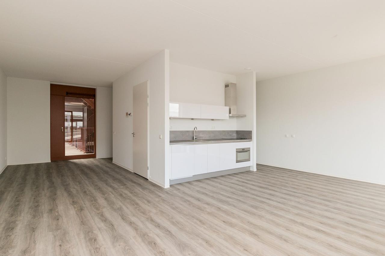 65 m² studio met balkon op Strijp-S - Afbeelding 7